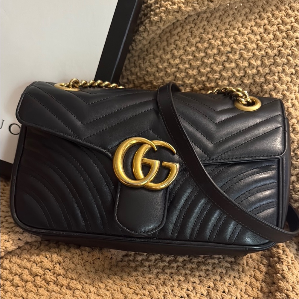 Gucci GG Marmont Black Flap Bag; EUC COA - Picture 4 of 16
